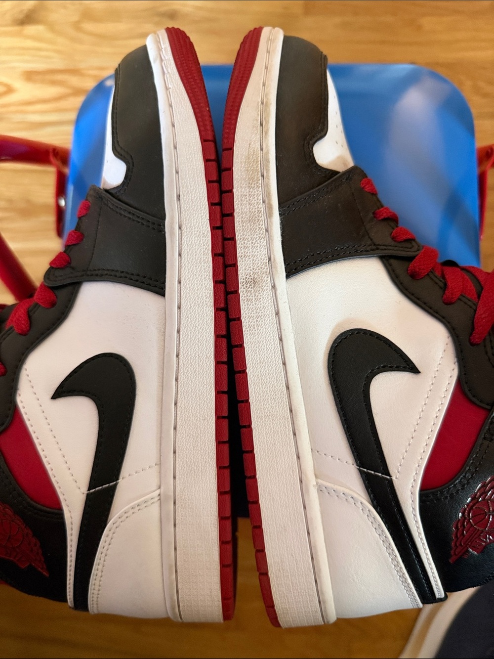Jordan Men's High-Top Sneakers Black White & Red Size 9.5 - Picture 6 of 9